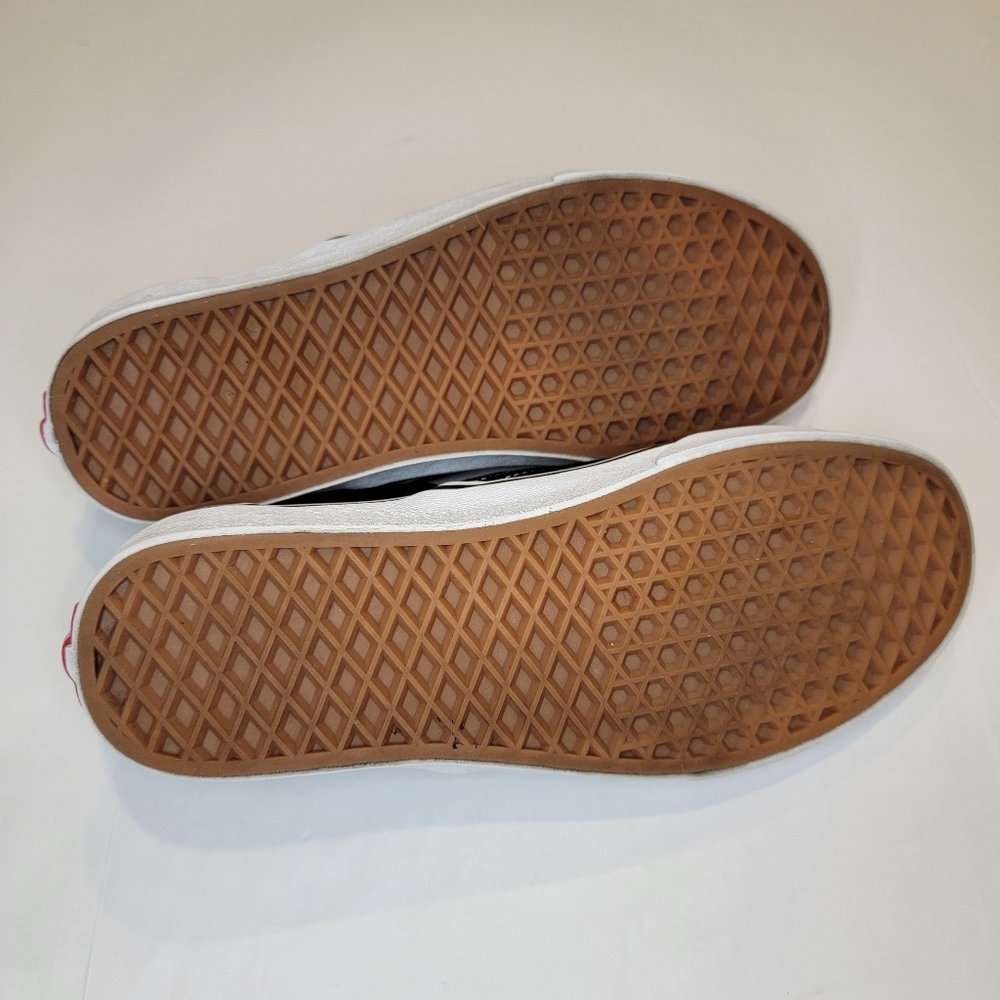 Vans Off The Wall Black & White Slip On Sneaker Size Men's 8 (Women's 9.5) - Picture 12 of 13